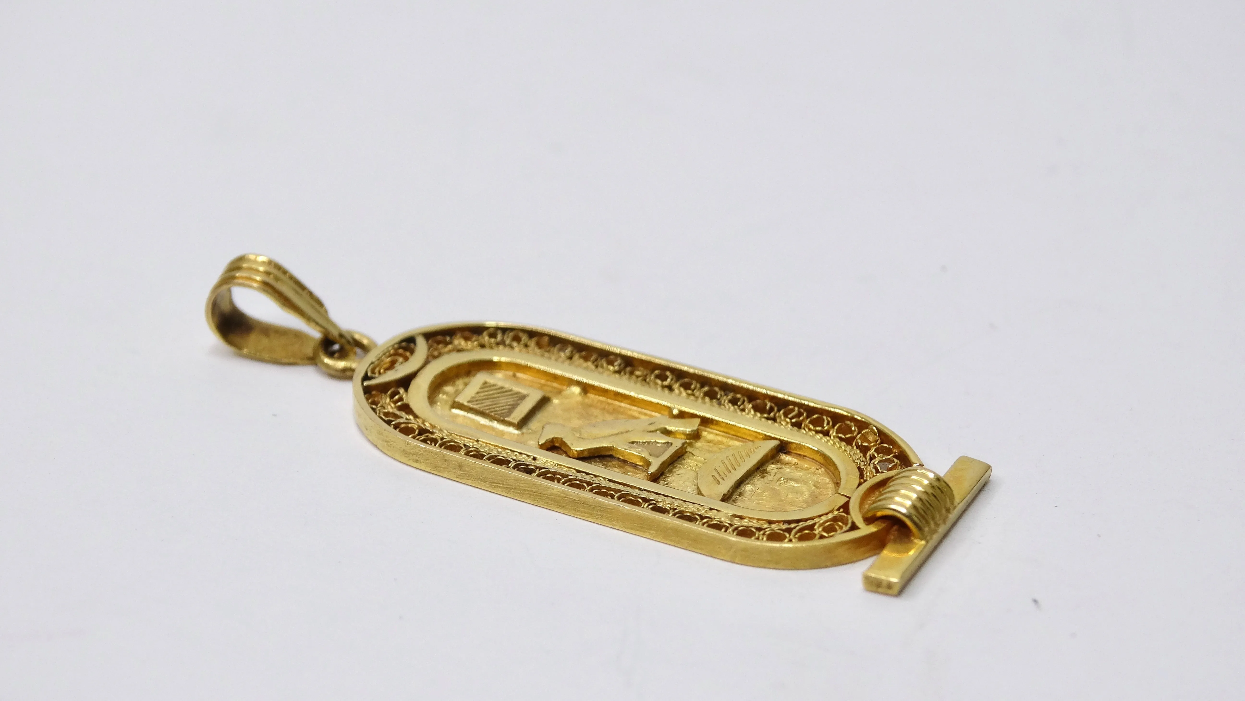 14k Gold Vintage Egyptian Pendant