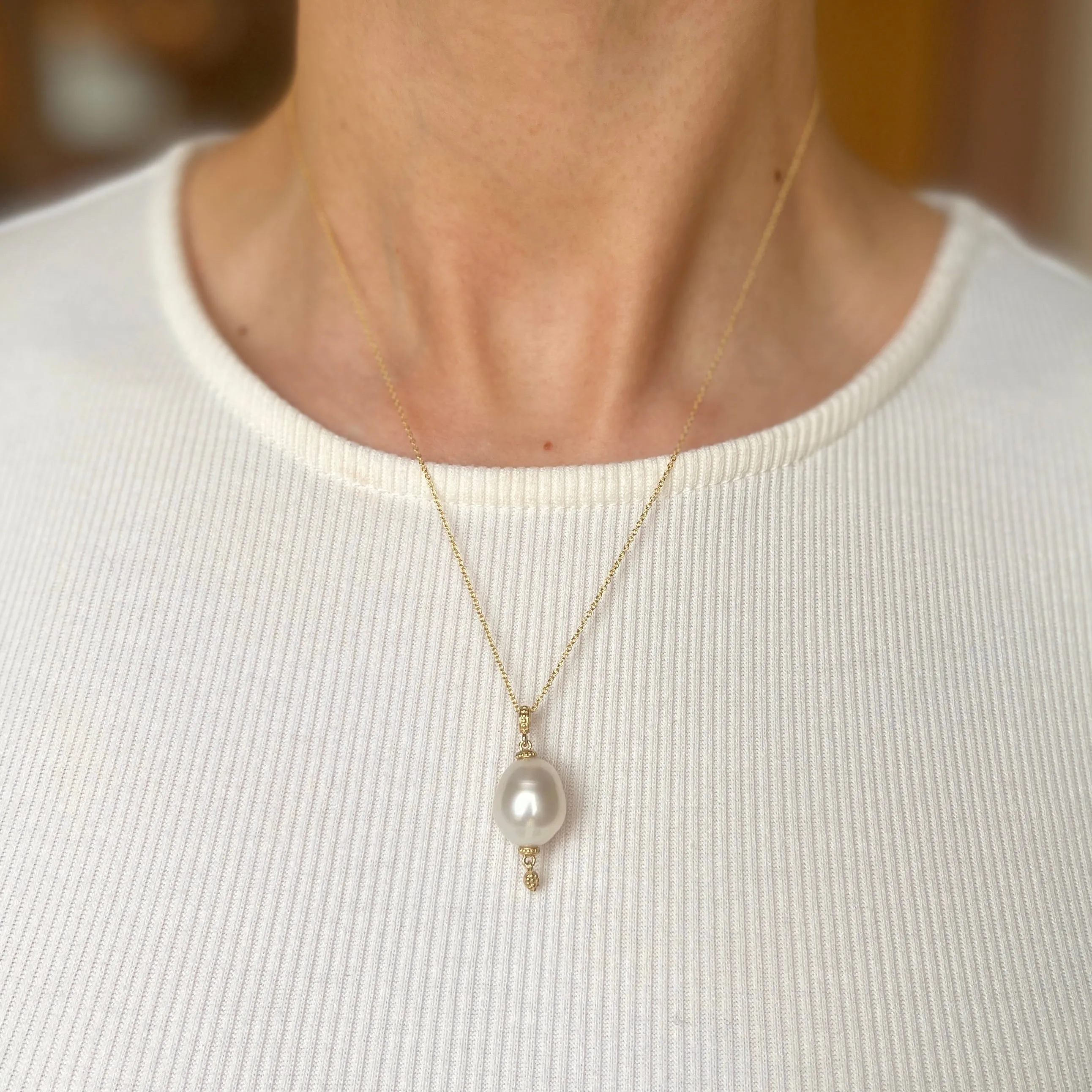 14KT Yellow Gold 11mm Paspaley South Sea Pearl Ornate Pendant Necklace
