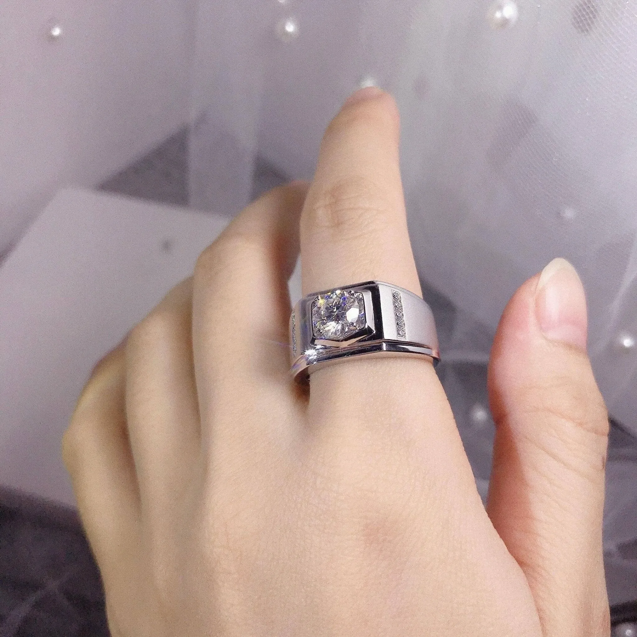 1ct. 6.5mm Solitaire Diamond Men's Wedding Band