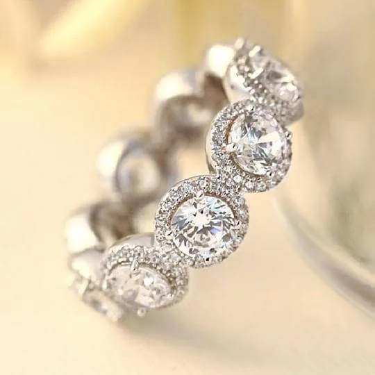 3ct Simulated Diamonds Round Cut Halo Ring