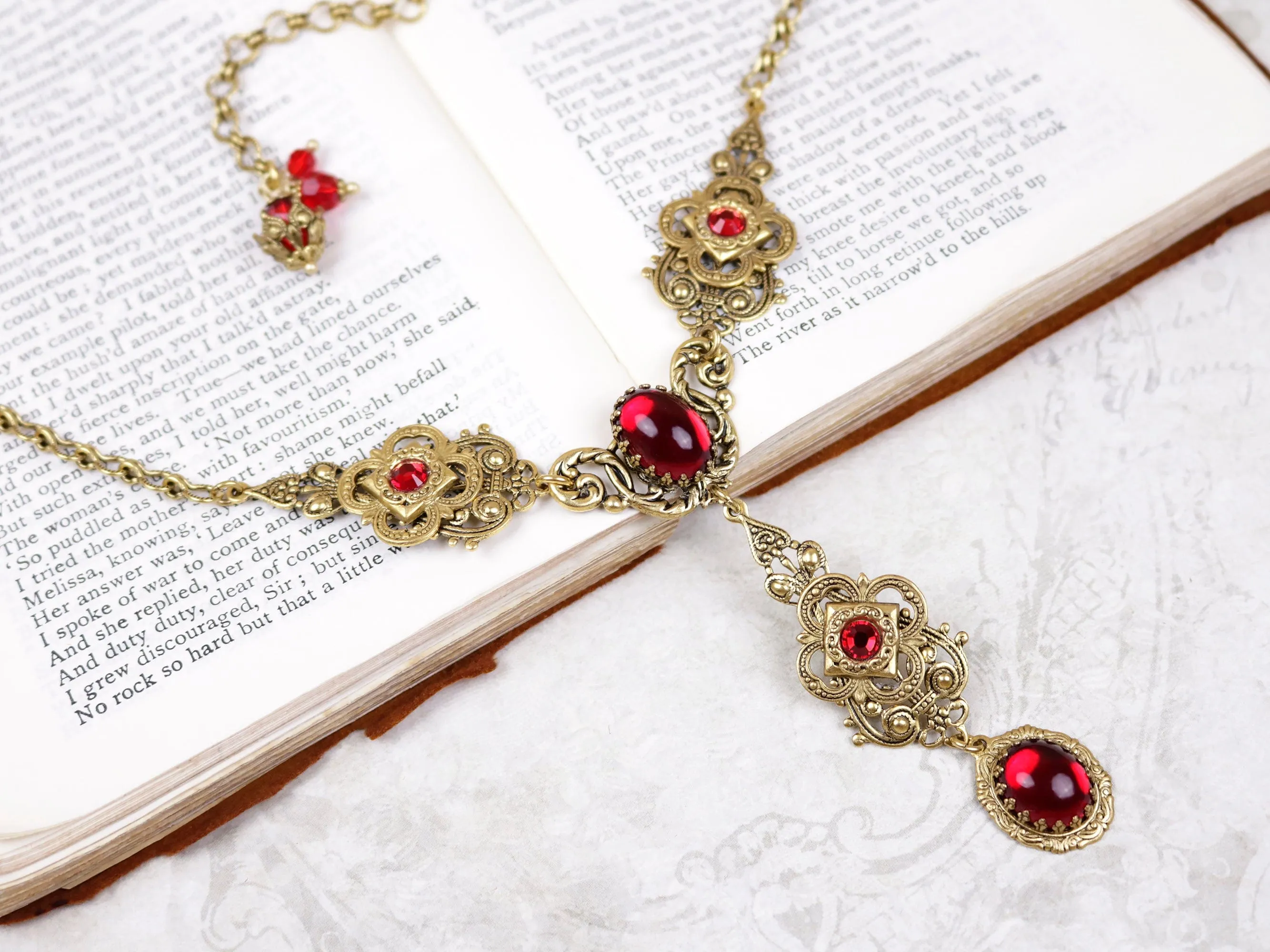Avalon Ornate Necklace - Antiqued Gold