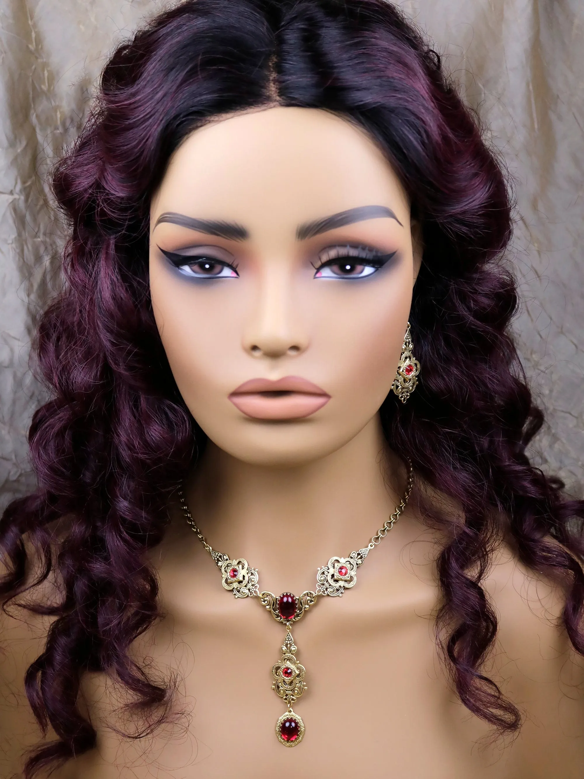 Avalon Ornate Necklace - Antiqued Gold