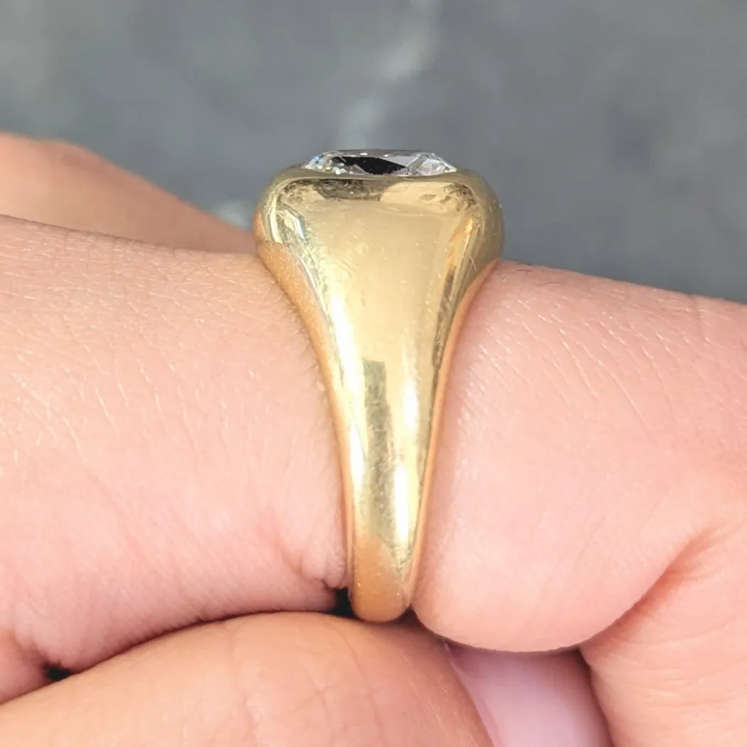 Cartier 1960's 1.22 CTW Oval Cut Diamond 18 Karat Yellow Gold Unisex Signet Ring