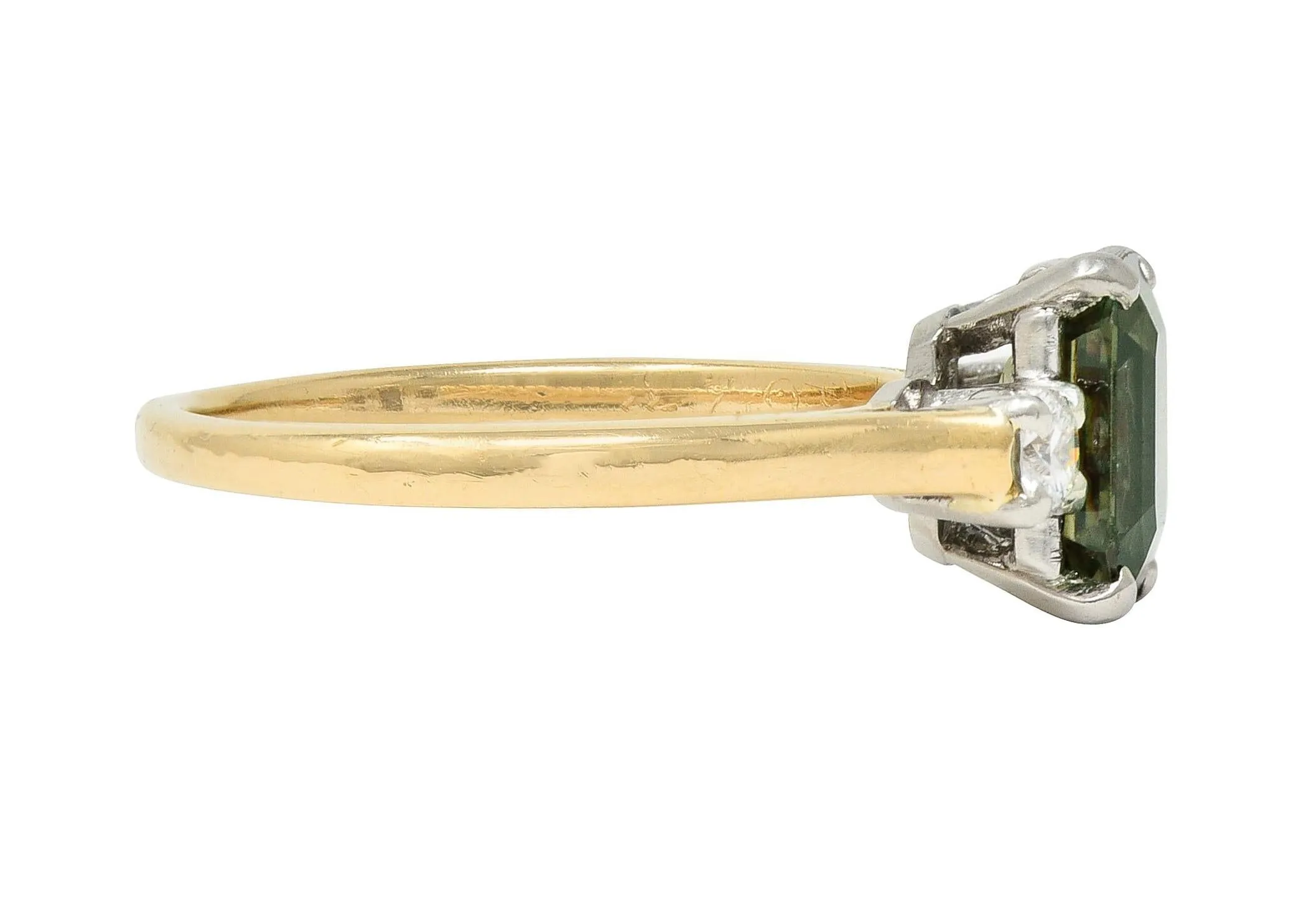 Cartier Mid-Century 1.66 CTW Alexandrite Diamond Platinum 14 Karat Yellow Gold Vintage Ring