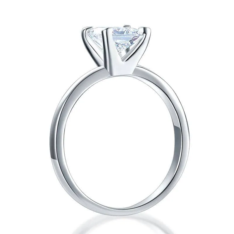 Classic 1.0 Ct Princess Diamond Engagement Ring