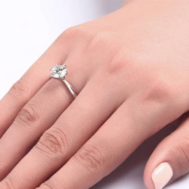 Classic Ring 6 Claws Created Diamond Engagement Ring