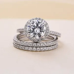 Classic Round Cut Halo 3-Pieces Wedding Set