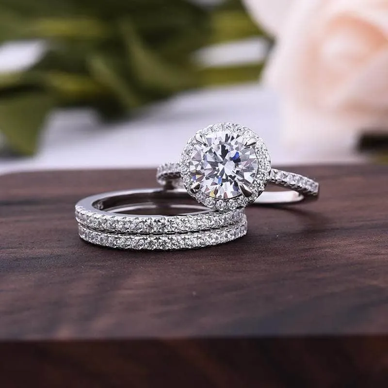 Classic Round Cut Halo 3-Pieces Wedding Set