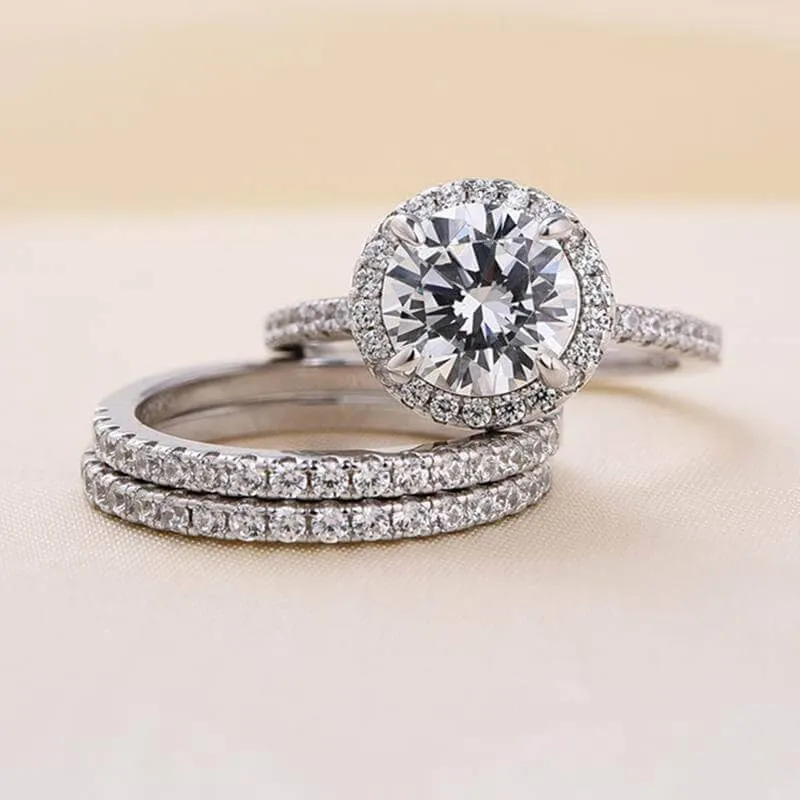 Classic Round Cut Halo 3-Pieces Wedding Set