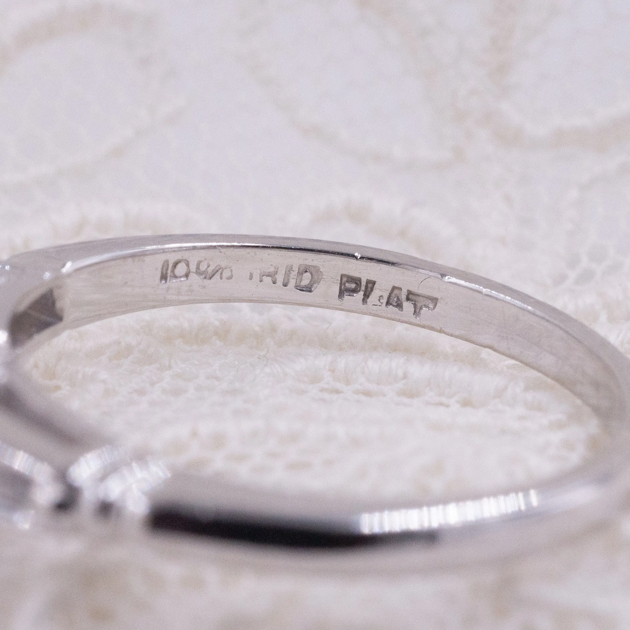 Colorless 1.09 Carat Diamond Ring