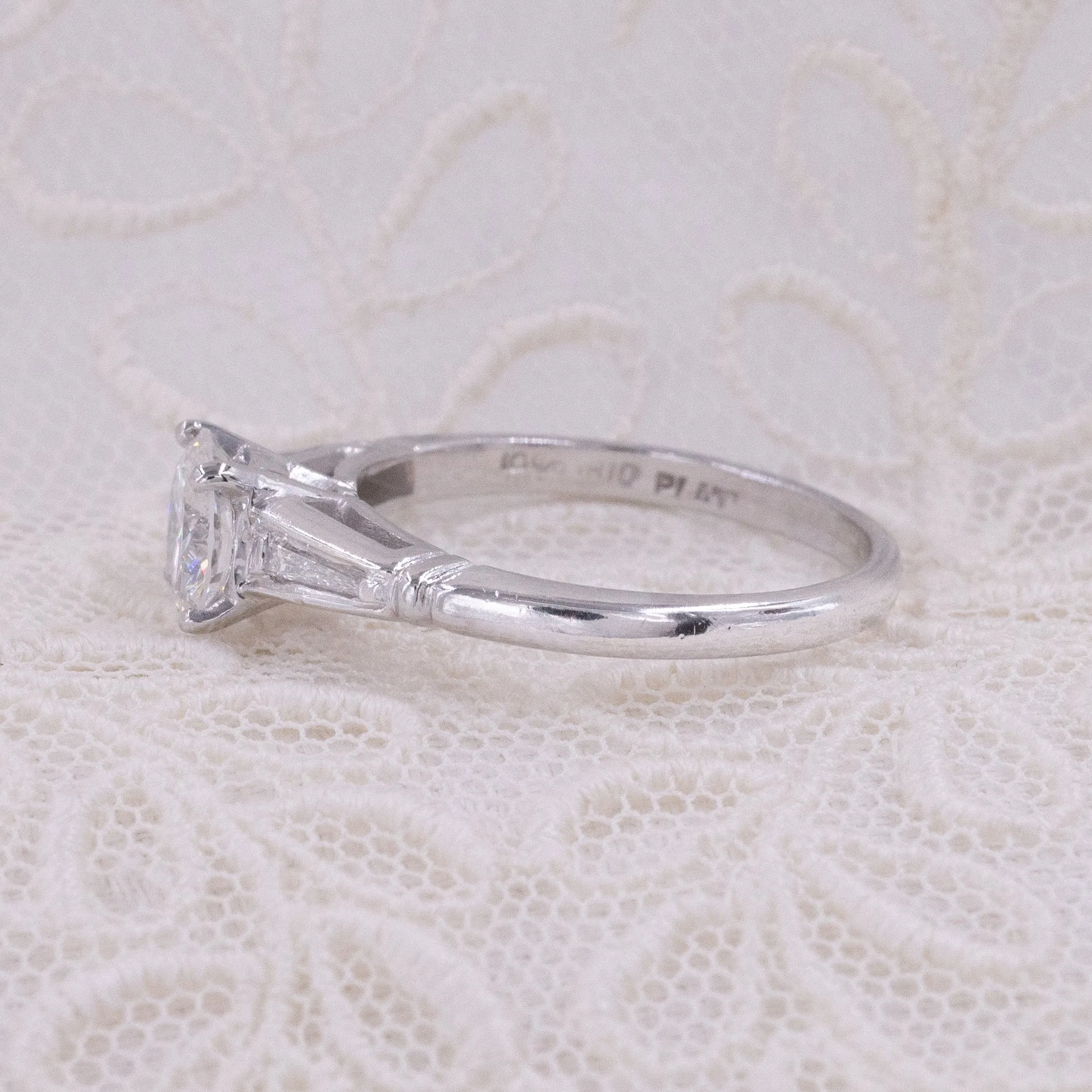 Colorless 1.09 Carat Diamond Ring