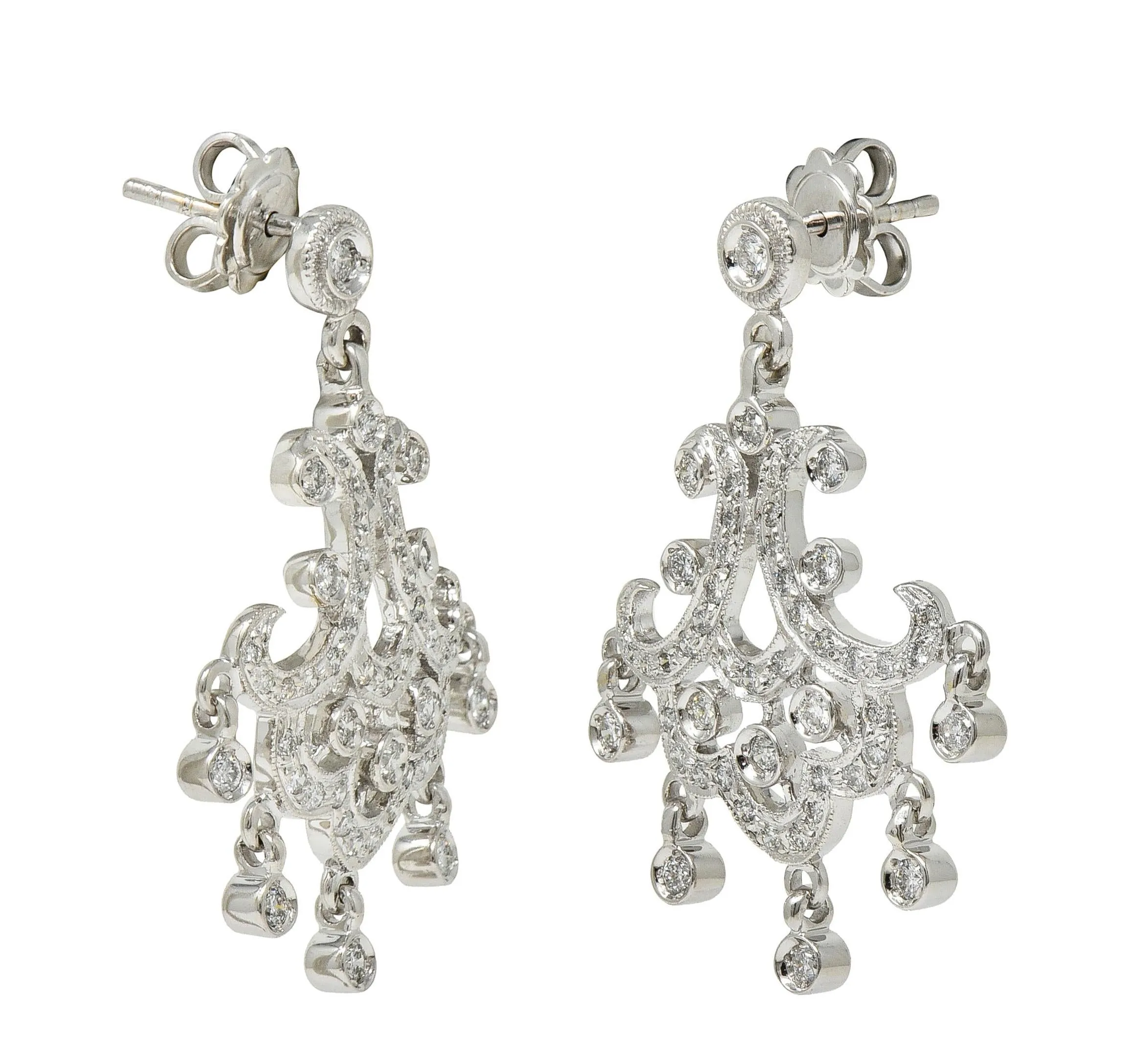 Contemporary 1.50 CTW Diamond 18 Karat White Gold Chandelier Earrings