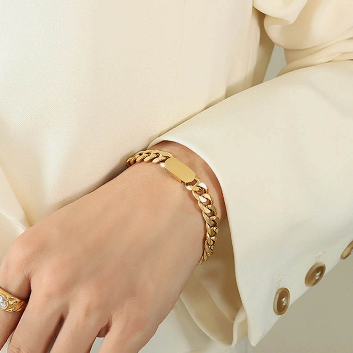 Cuban Luxe Gold Bar Bracelet