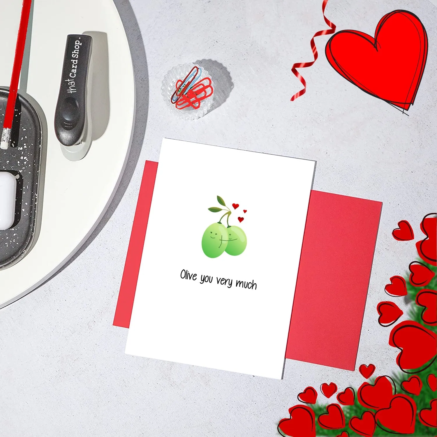 Cute Pun Birthday / Anniversary Card - Olive you!