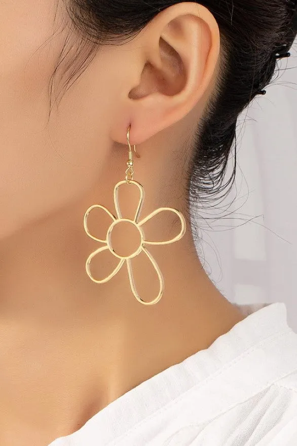 Cutout daisy flower drop earrings