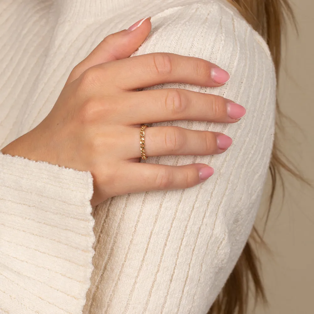 Flat Curb Chain Ring 14K