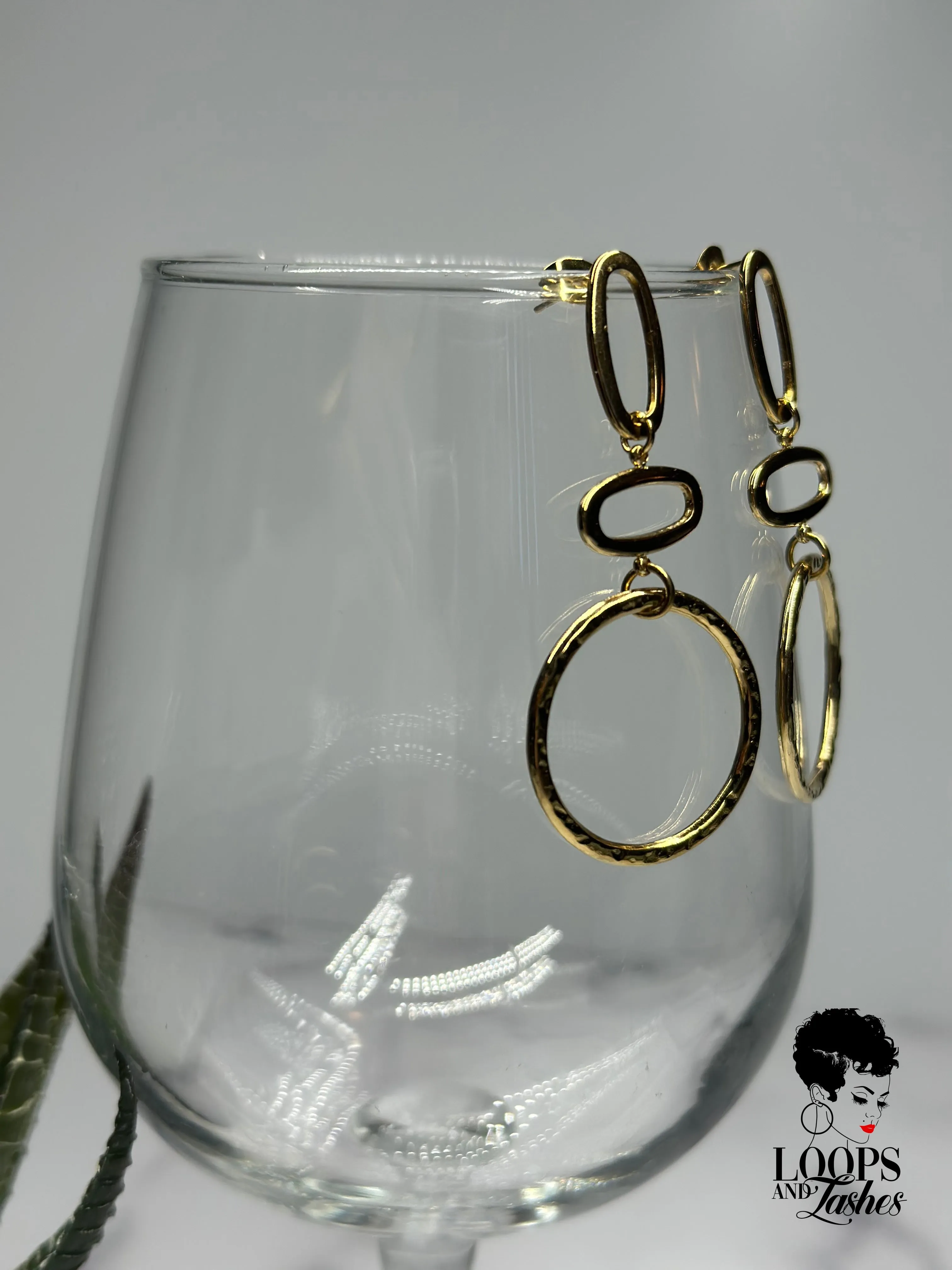 Gilded Grace Dangle Earrings