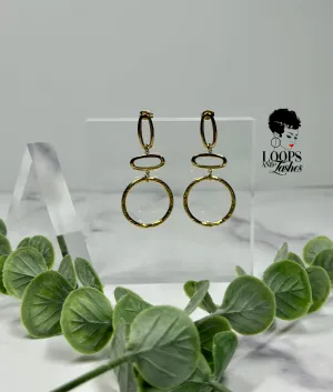 Gilded Grace Dangle Earrings