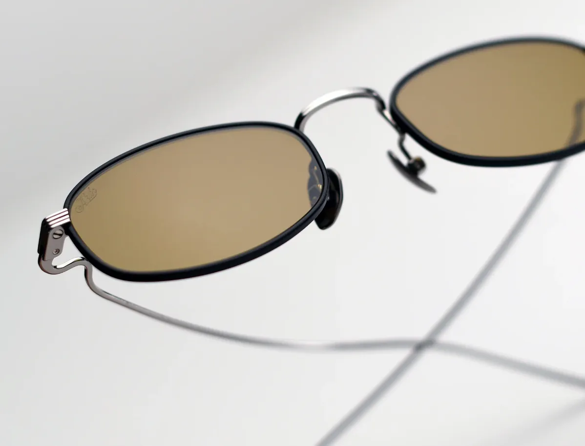 ICON-Silver / Black / Olive