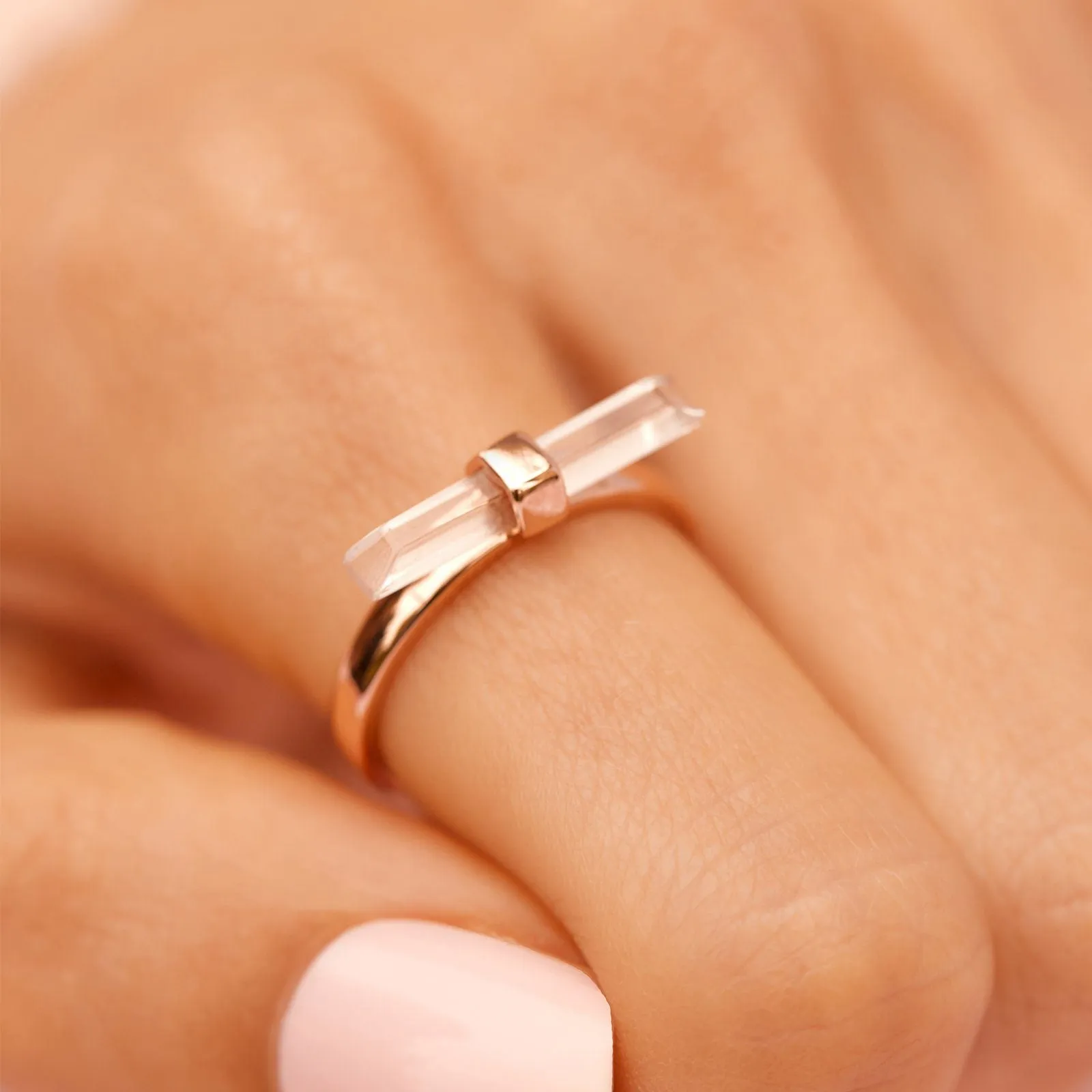 Luna Quartz Ring