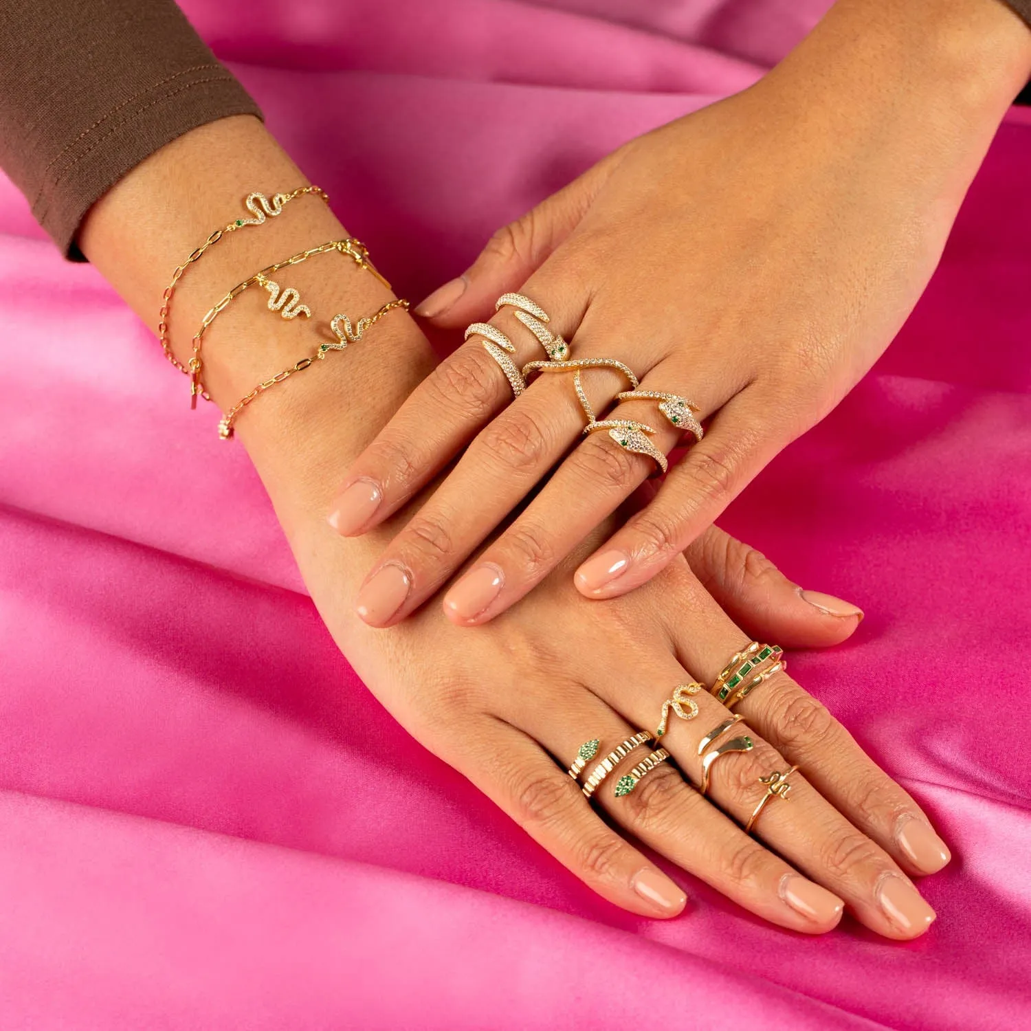 Pavé Snake Swirl Ring