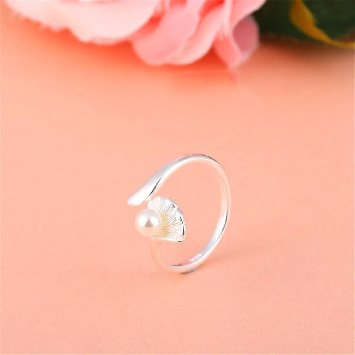 Pearl & Silver-Plated Ginkgo Leaf Bypass Ring