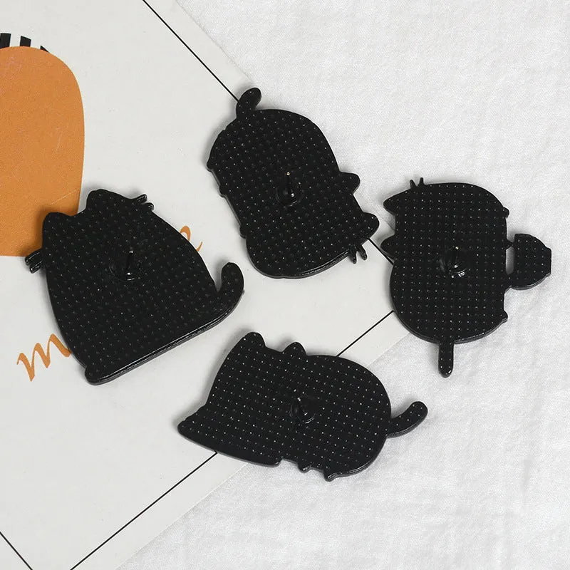 "CAT EATING NOODLES" PIN Y021404