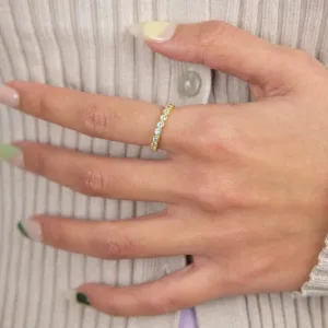 Scallop Circle Eternity Ring