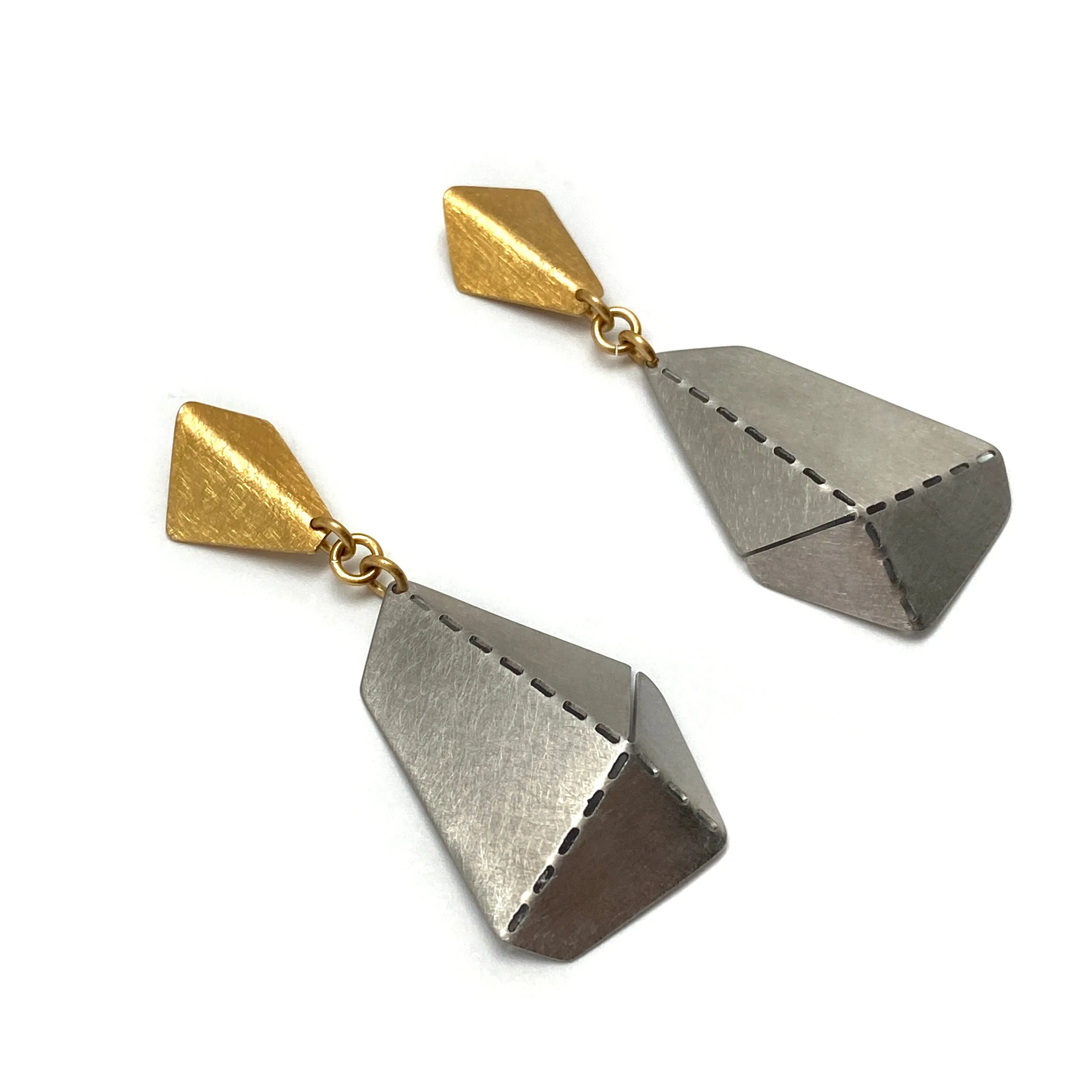 Short Origami Earrings - Gold