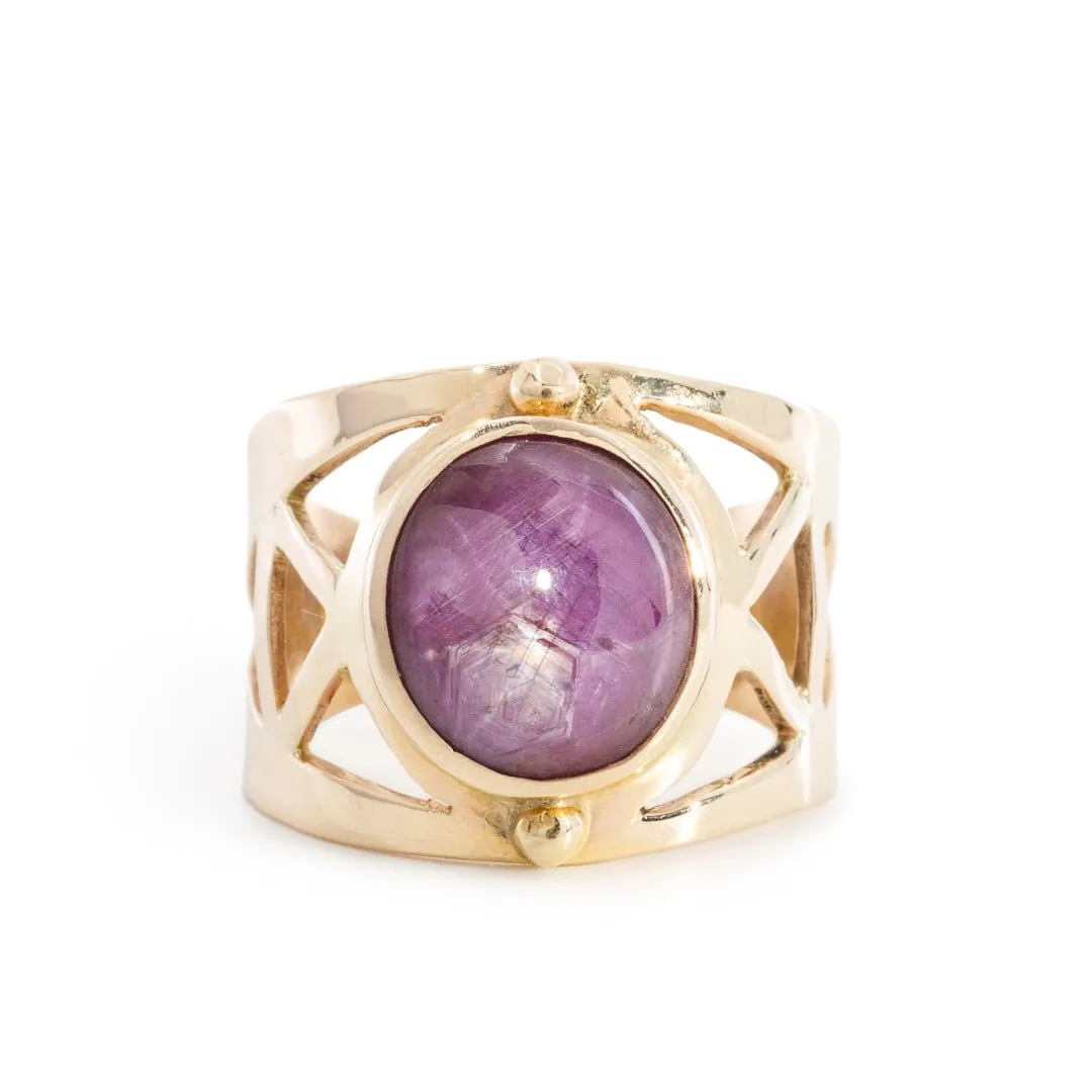 Star Ruby 11.41ct Cabochon 14kt Gold Ornate Ring
