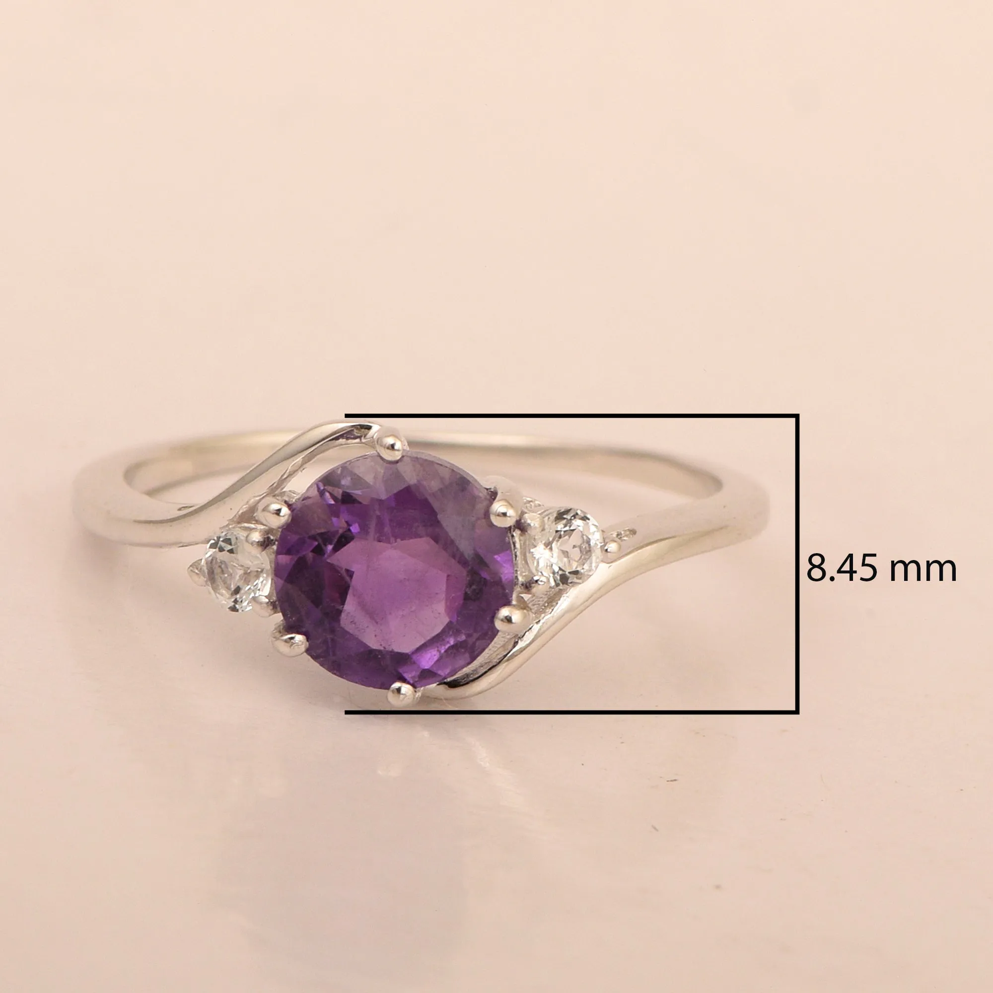 Sterling Silver Timeless Amethyst Round 7 MM Women Engagement Ring