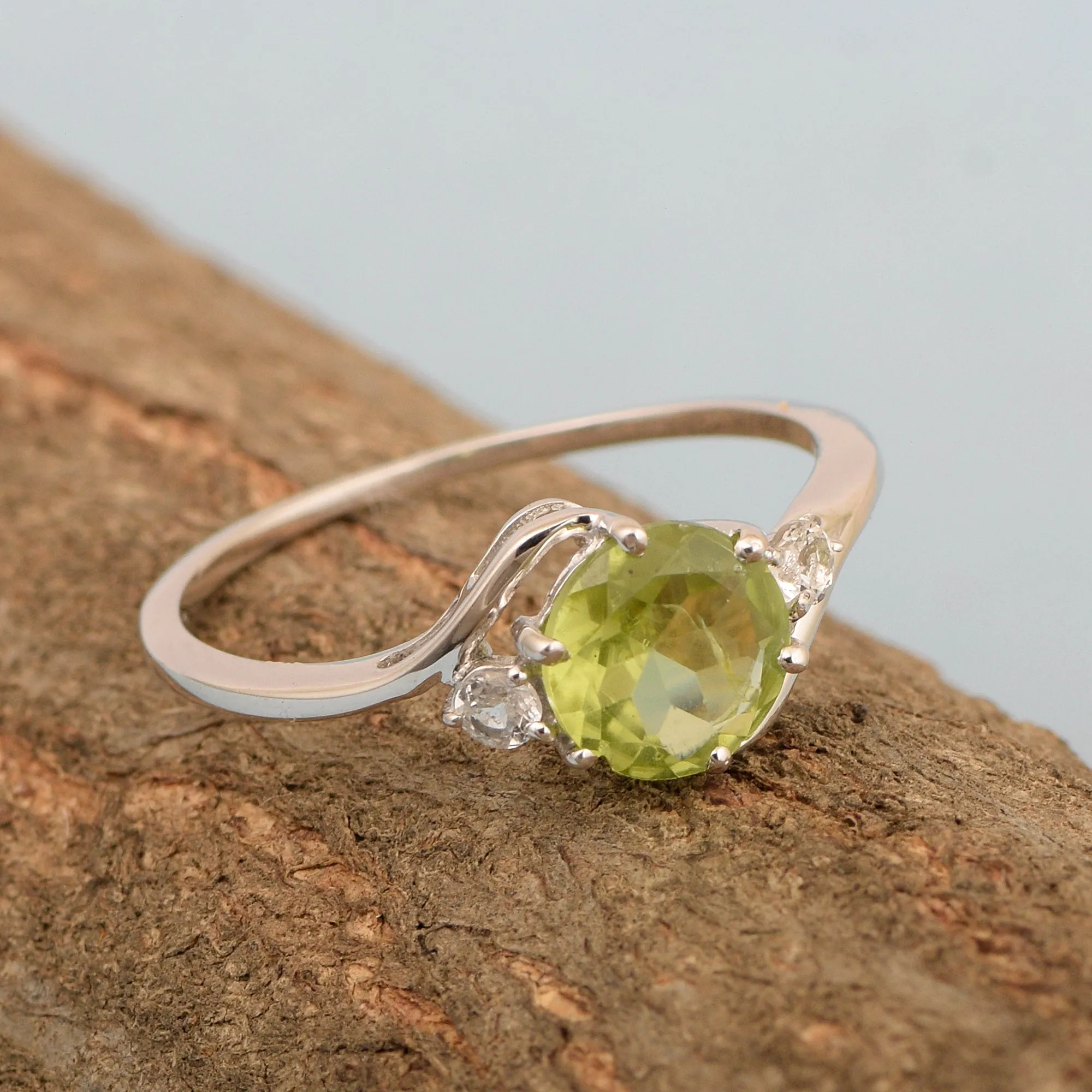 Sterling Silver Timeless Peridot Round 7 MM Women Engagement Ring