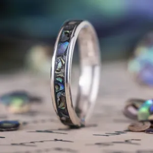 The Pāua | Women's Silver Ring with Abalone Shell