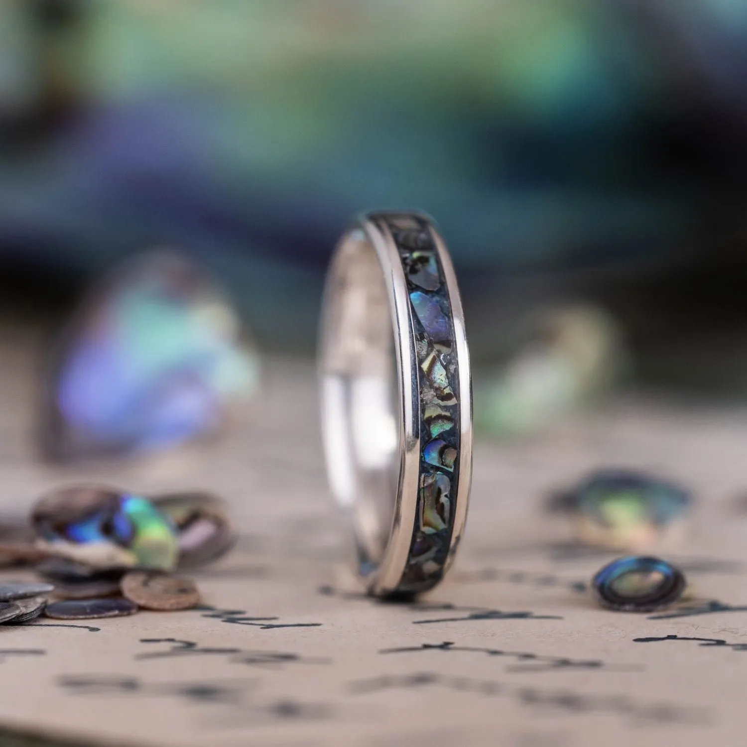 The Pāua | Women's Silver Ring with Abalone Shell