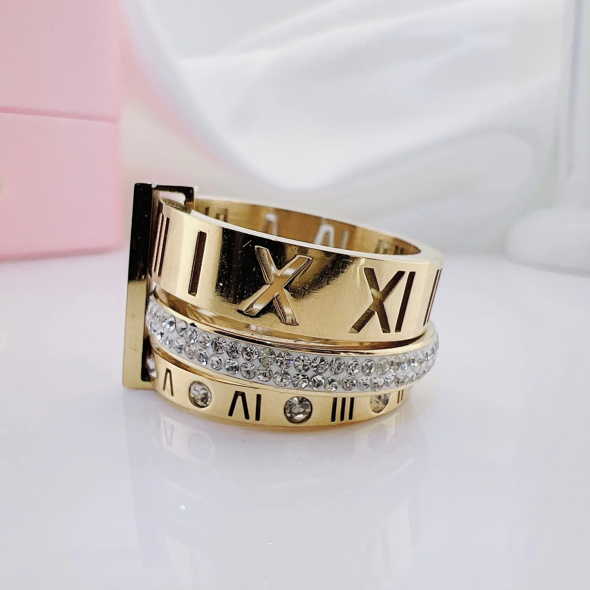 Three Layers Roman Numerals Diamond Ring Set
