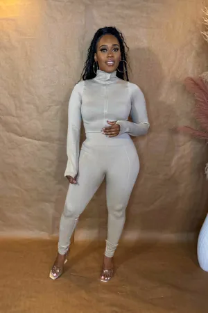THUMB HOLE HIGH NECK SET