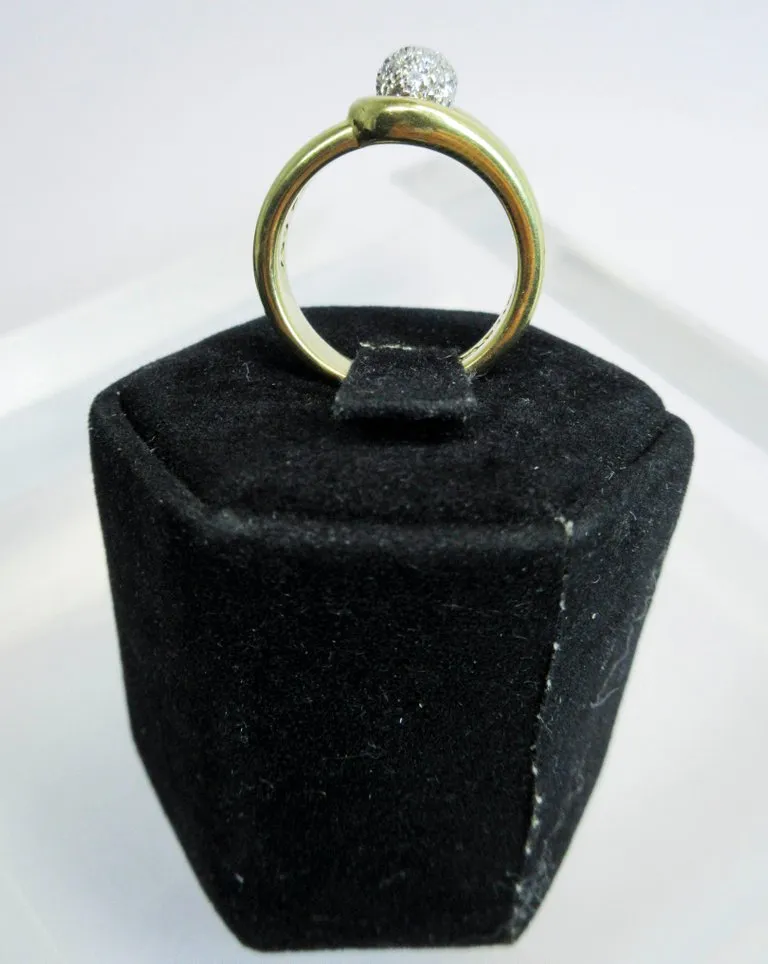TIFFANY & CO. 18 Karat Yellow Gold Platinum and Diamond Ring