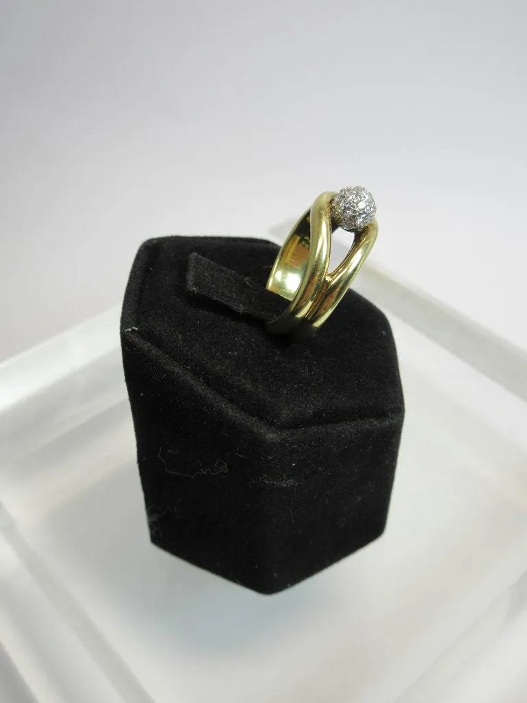 TIFFANY & CO. 18 Karat Yellow Gold Platinum and Diamond Ring