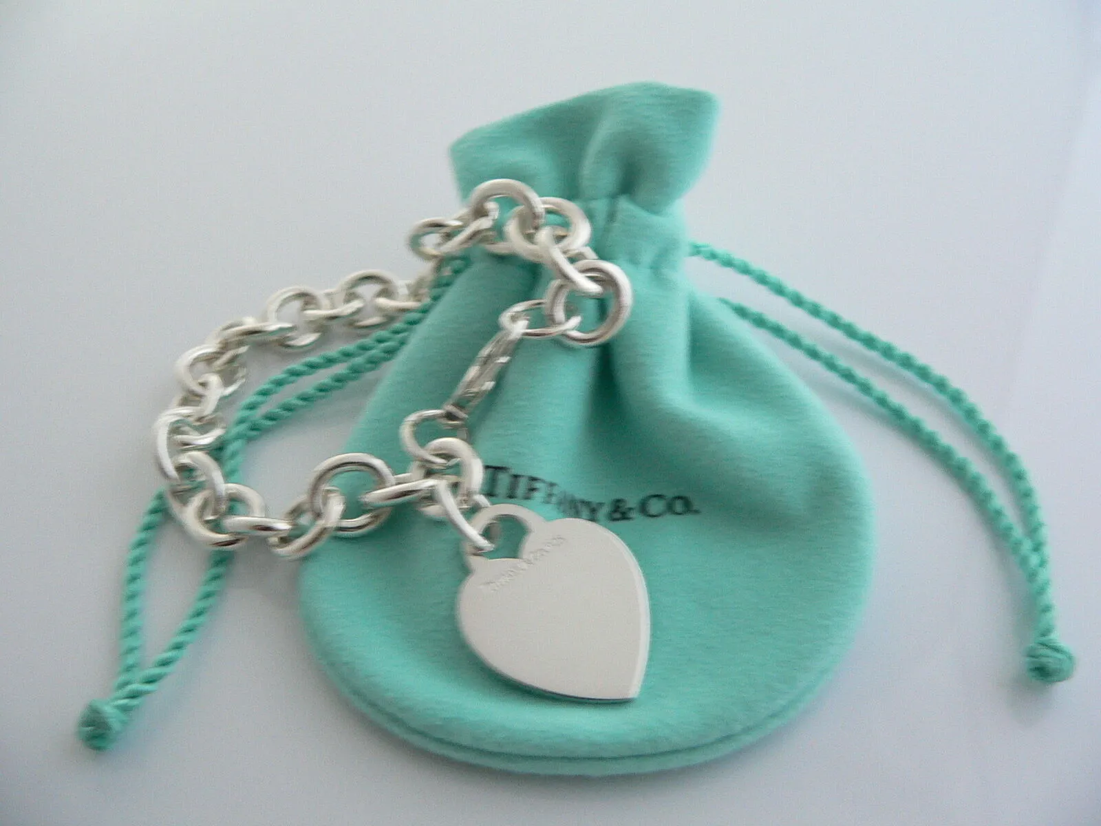Tiffany & Co  Heart Tag Bracelet Bangle 7.5 Inch Gift Pouch Silver Love Pouch