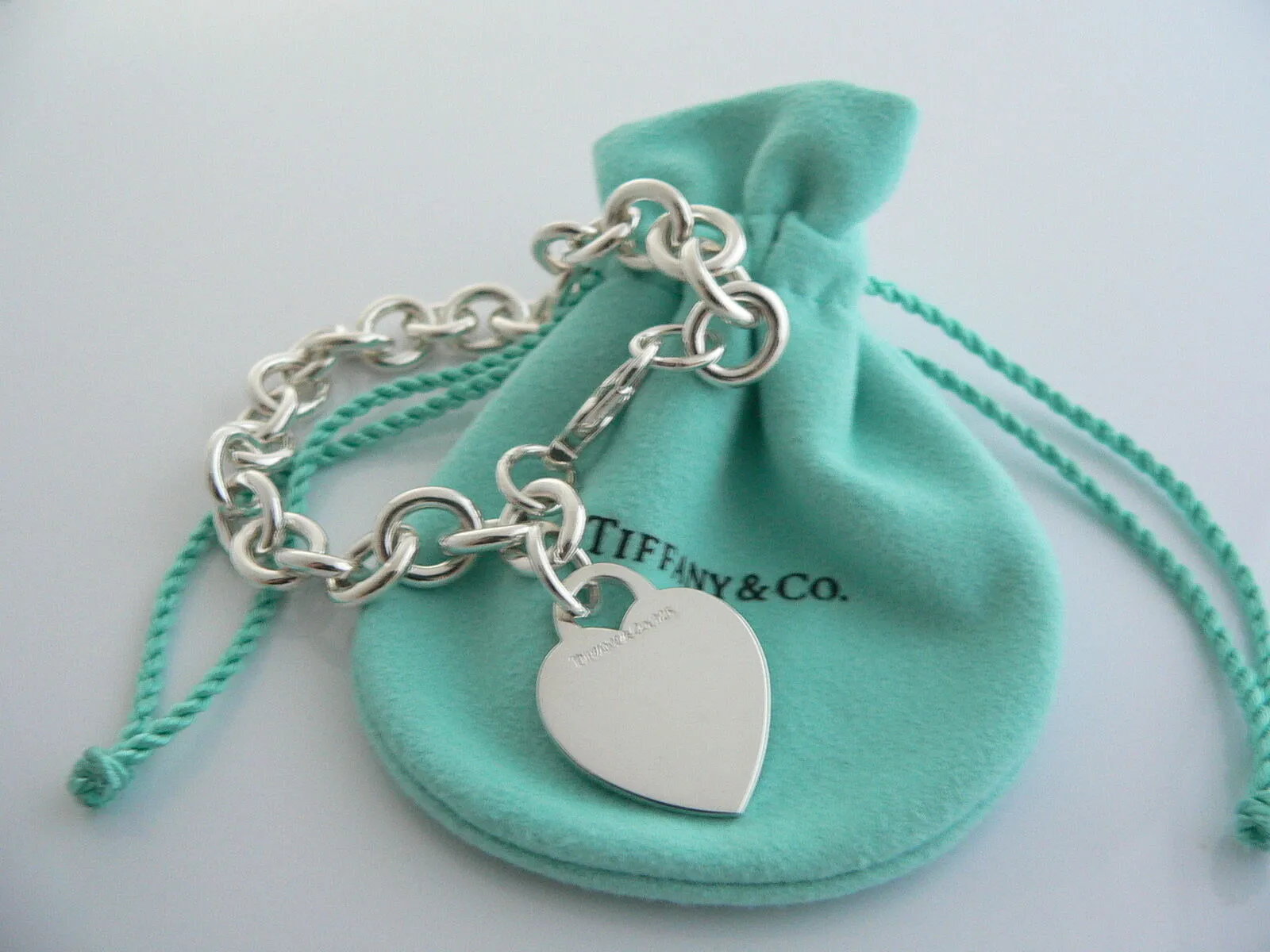 Tiffany & Co  Heart Tag Bracelet Bangle 7.5 Inch Gift Pouch Silver Love Pouch