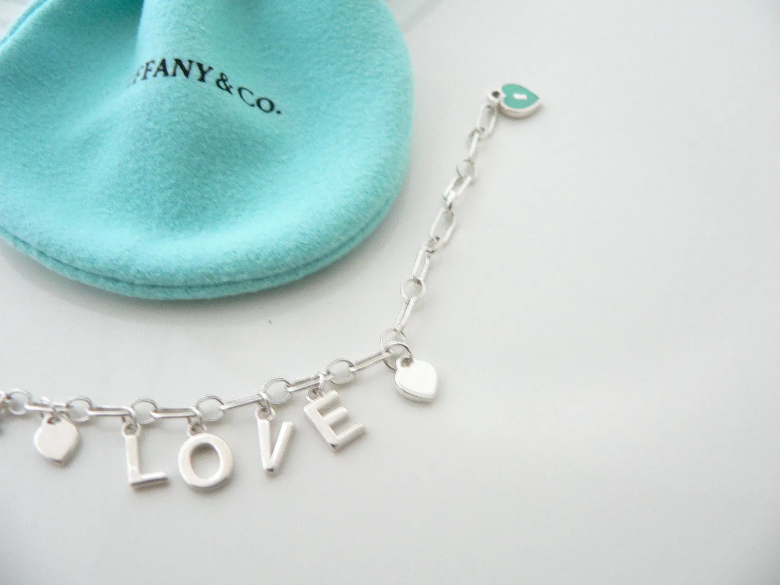 Tiffany & Co LOVE Charm Bracelet Dangling Pendant Link Chain Bangle Blue Enamel Hearts 7.5 Inches