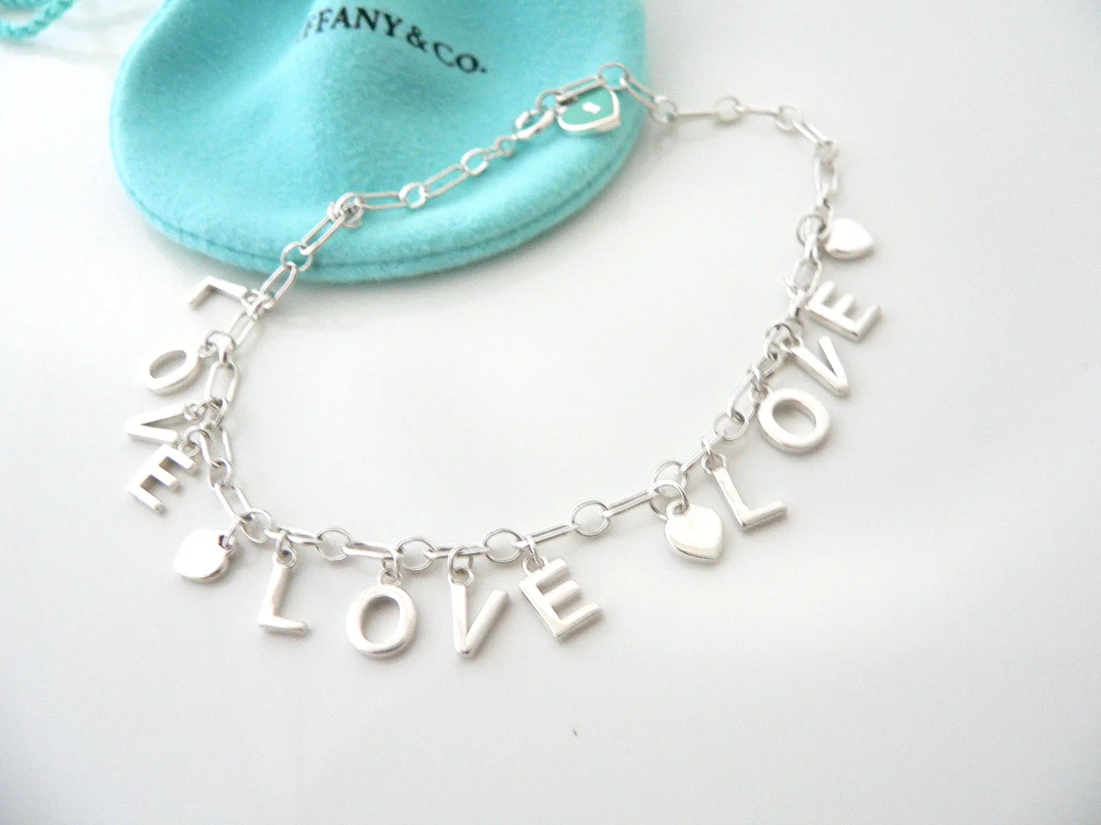 Tiffany & Co LOVE Charm Bracelet Dangling Pendant Link Chain Bangle Blue Enamel Hearts 7.5 Inches