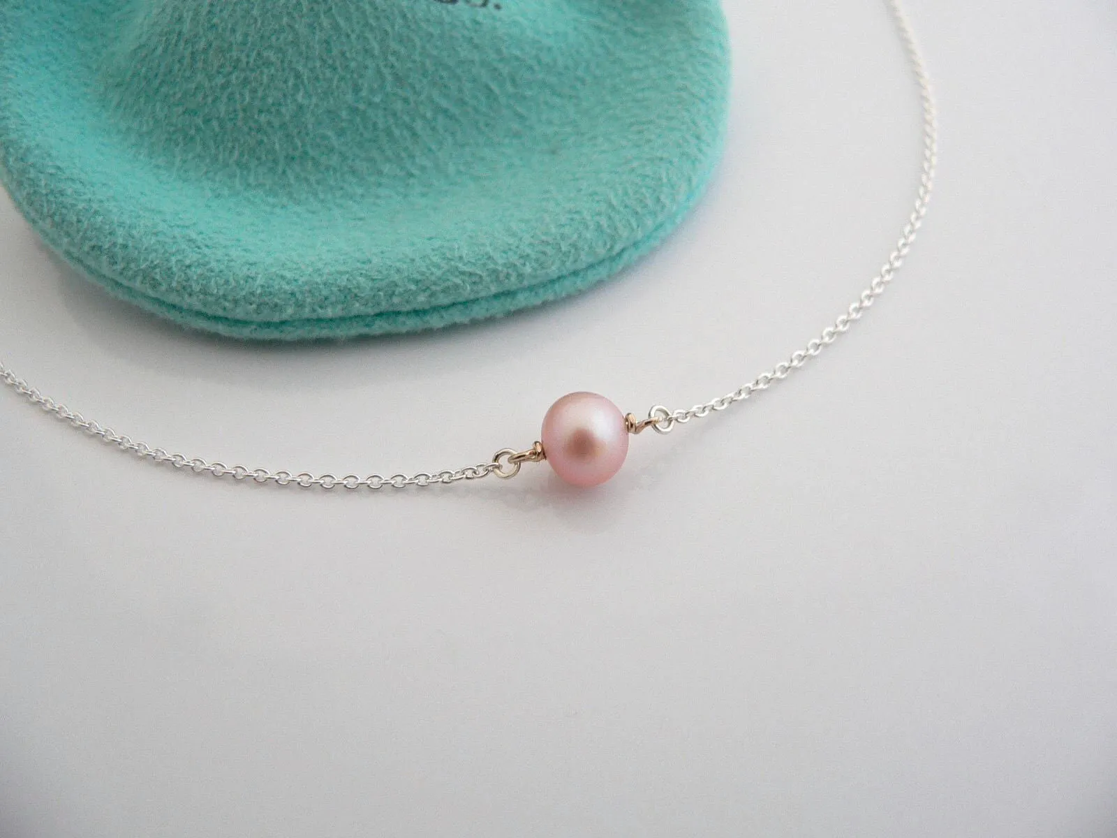 Tiffany & Co Pink Pearl by the Yard Bracelet Silver Peretti Pearl Bracelet Bangle Gift Pouch 7 Inches