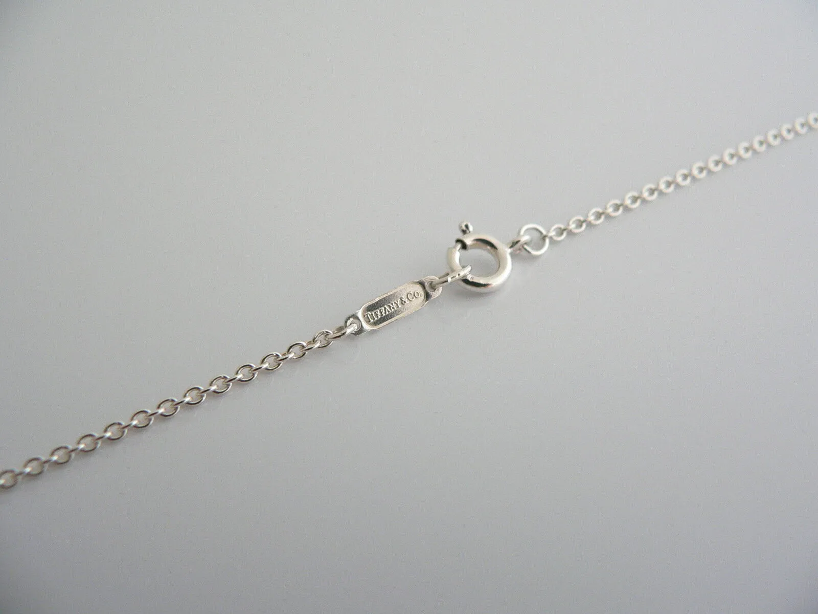 Tiffany & Co Rectangle Mesh Dangling Necklace Pendant 18 Inch Chain Jewelry Gift
