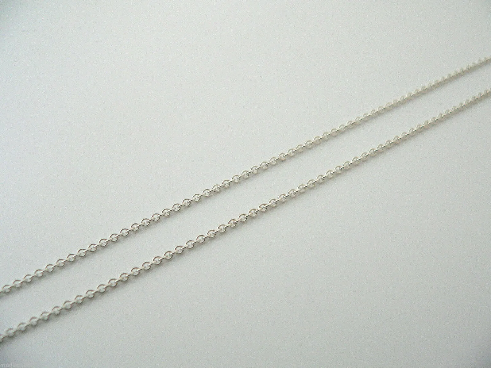 Tiffany & Co Silver Apple Necklace Pendant Chain Gift Teacher Love 18 Inch Long