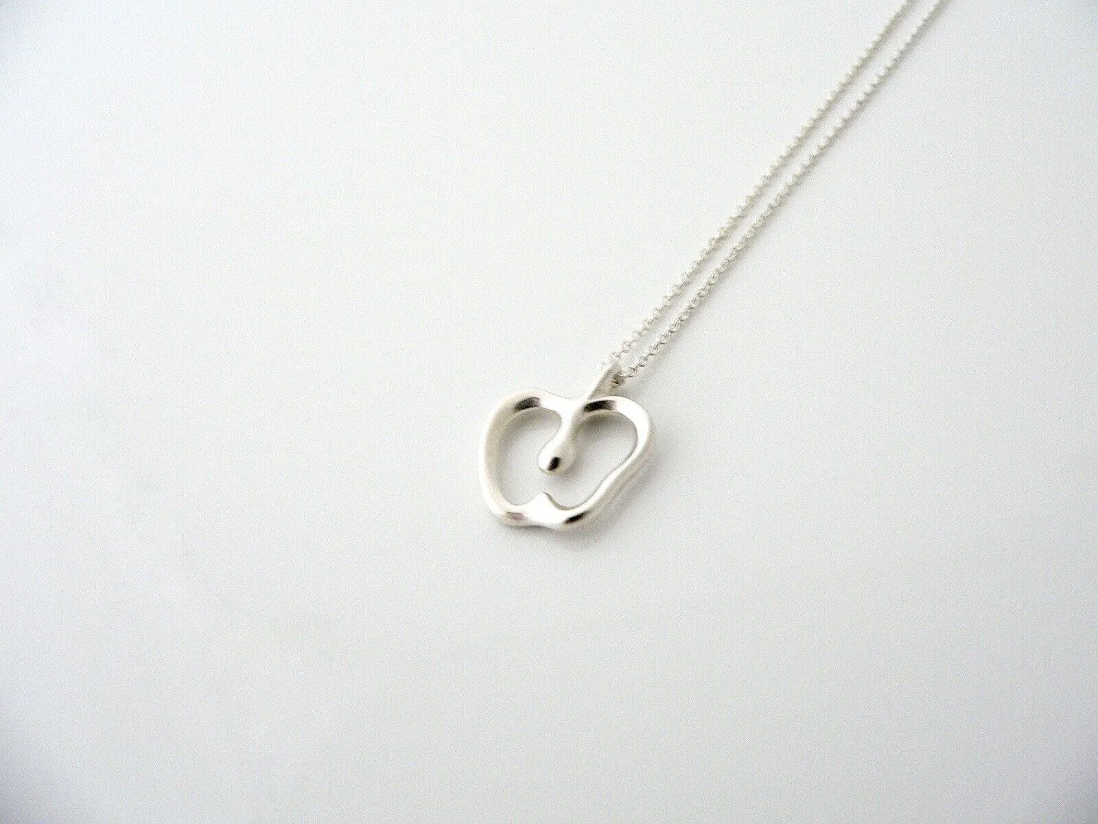 Tiffany & Co Silver Apple Necklace Pendant Chain Gift Teacher Love 18 Inch Long