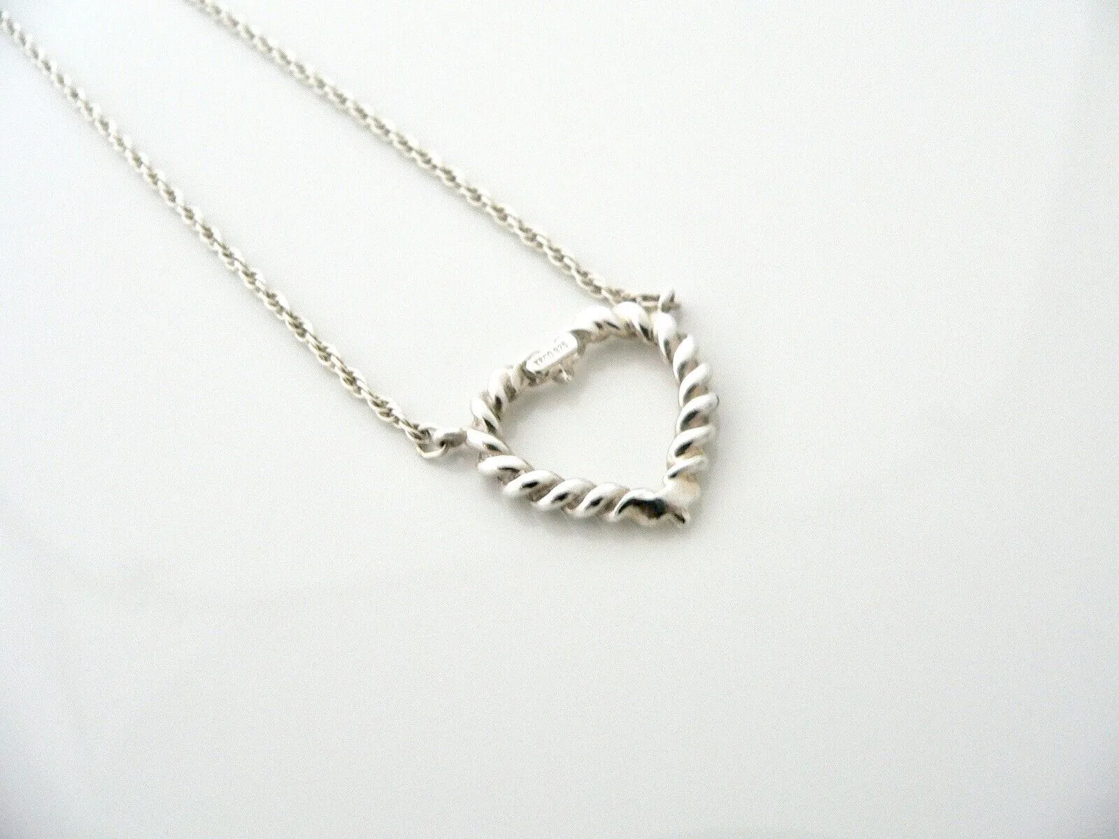 Tiffany & Co Silver Heart Rope Necklace Pendant Charm Twisted 18 Inch Love Gift