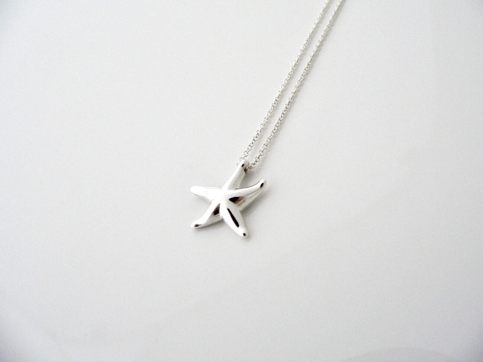 Tiffany & Co Silver Starfish Necklace Pendant Charm Peretti Sea Lover Gift Art