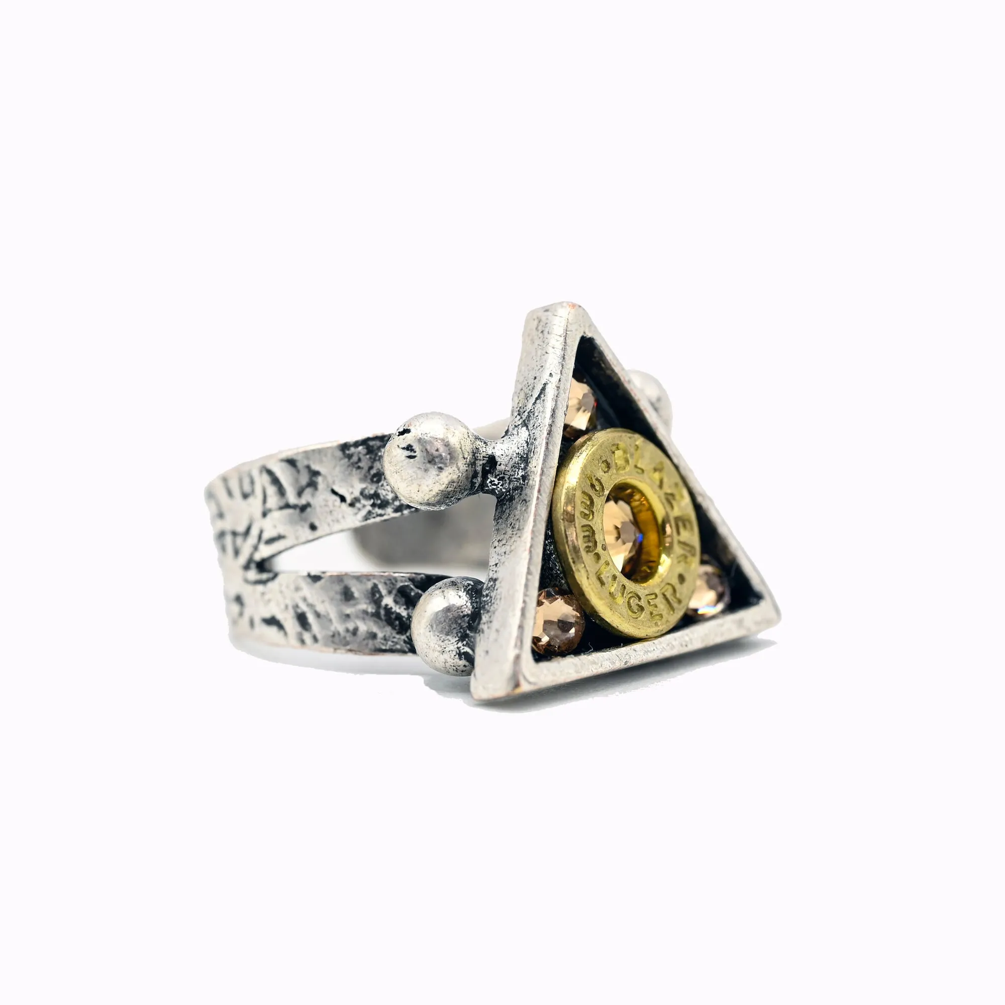 Triangle Ring - Pretty Hunter