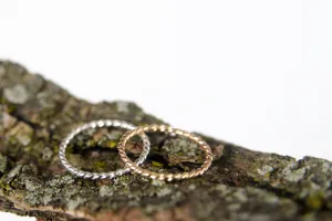 Twist Ring